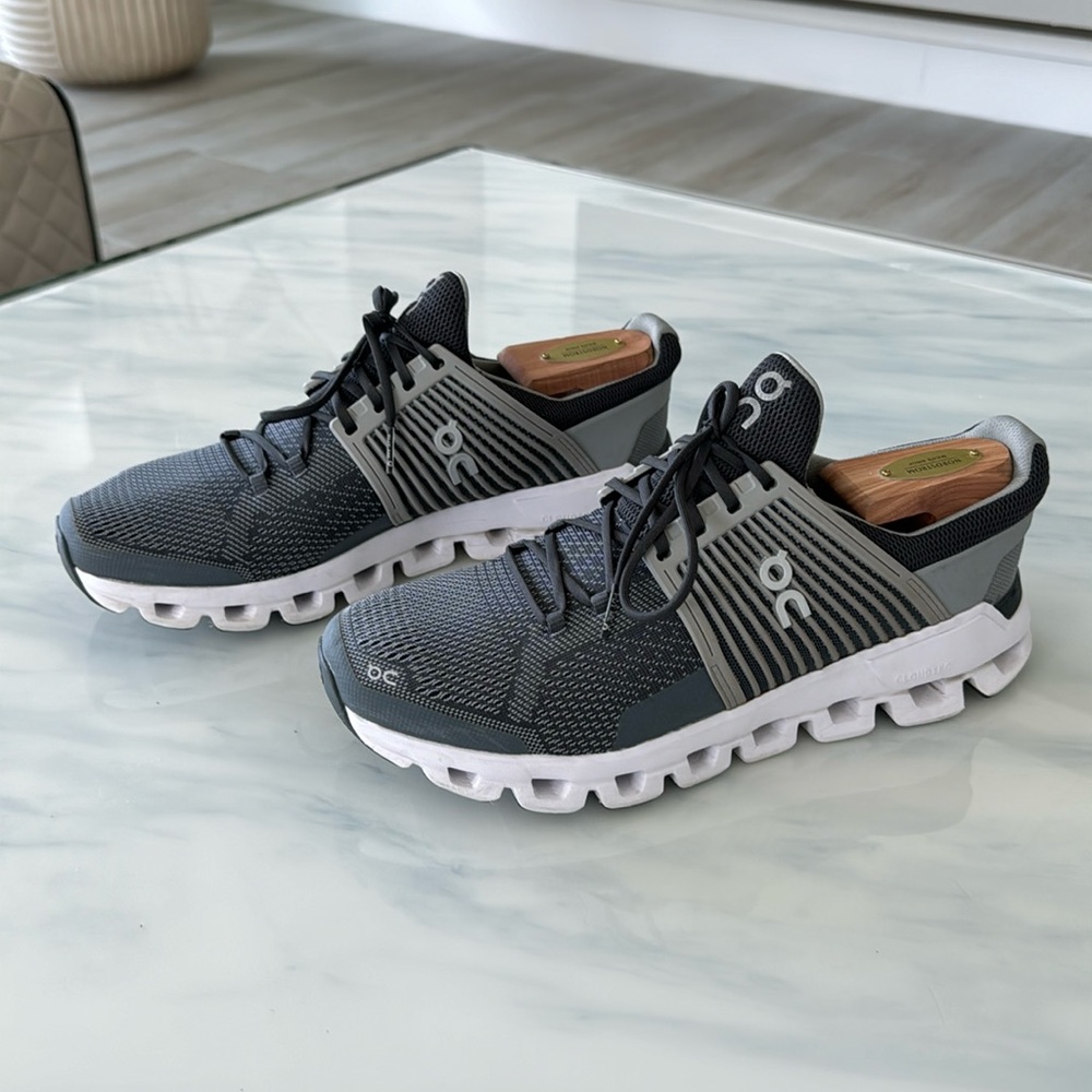 On Running Cloudswift Sneakers Size 9.5